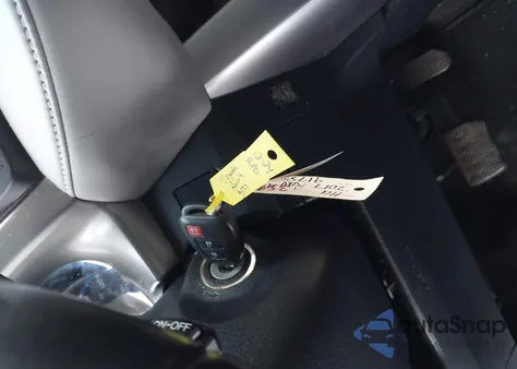 2017 Toyota Rav4 Xle из США, поврежденный, VIN JTMRFREV6HD210363